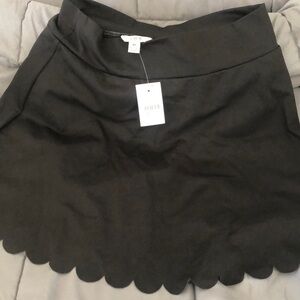 J Crew black scalloped skirt size medium brand new